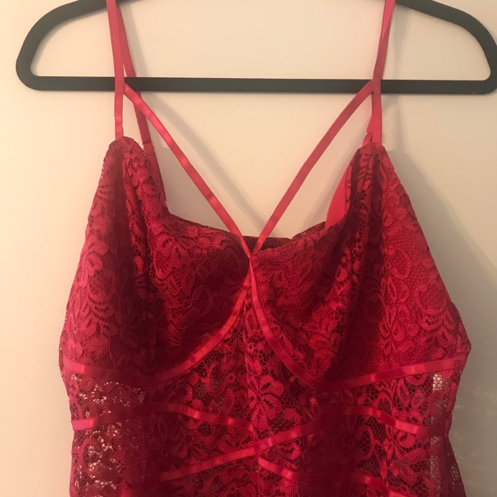NWT Bodysuit Red Lace City Chic - Picture 7 of 13